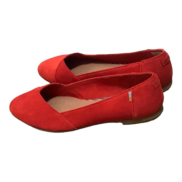 TOMS red flats, women’s size 9.5.  Like new. - Picture 5 of 6